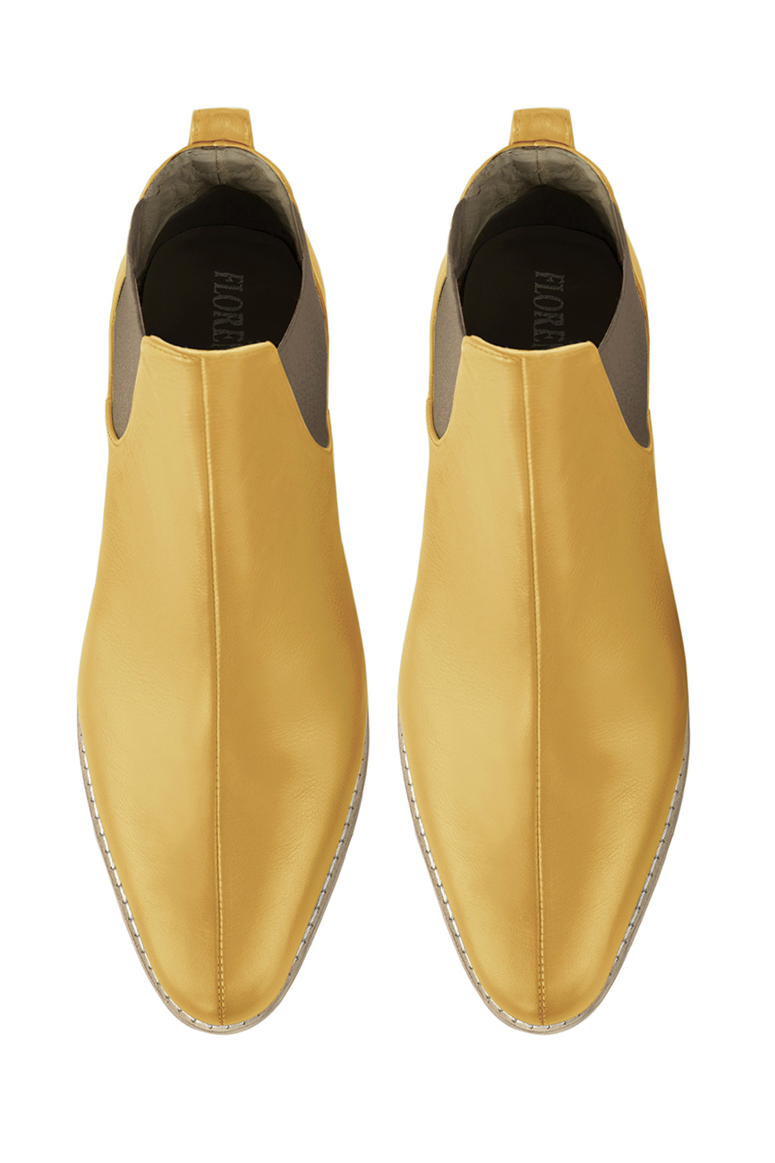 Mustard yellow and taupe brown women's ankle boots, with elastics. Round toe. Flat leather soles. Top view - Florence KOOIJMAN